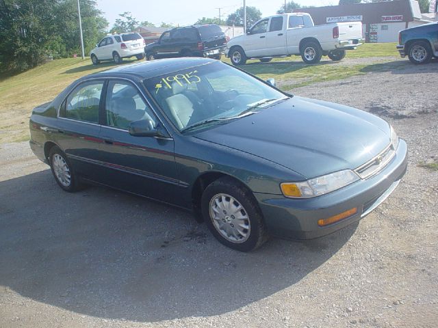 1996 Honda Accord ZQ8 LS
