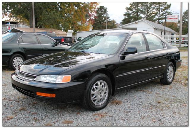 1996 Honda Accord 2dr Supercab 126 WB Sport