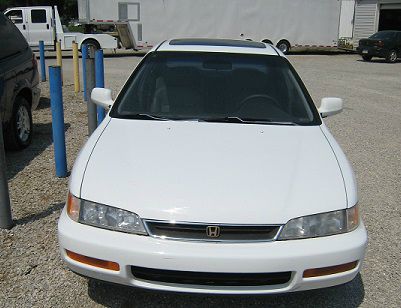 1996 Honda Accord ZQ8 LS