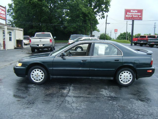 1996 Honda Accord ZQ8 LS