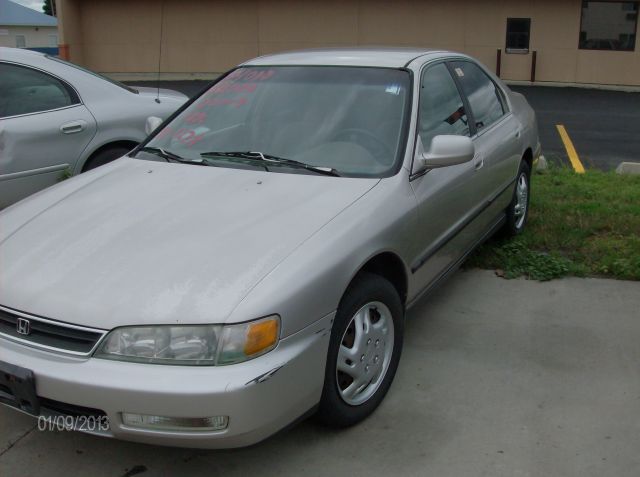 1997 Honda Accord 2dr Supercab 126 WB Sport