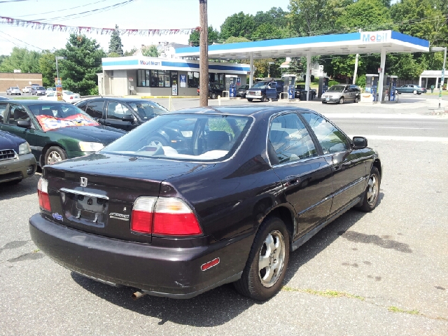 1997 Honda Accord Elite,nav,moon,dvd,chrome Wheels