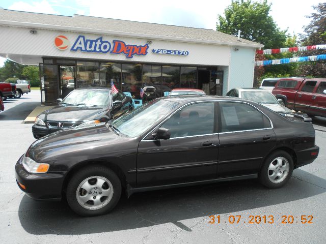1997 Honda Accord Elite,nav,moon,dvd,chrome Wheels