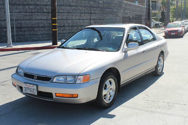 1997 Honda Accord Crew Cab Amarillo 4X4