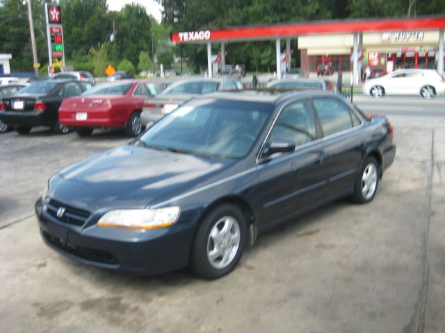 1998 Honda Accord ZQ8 LS