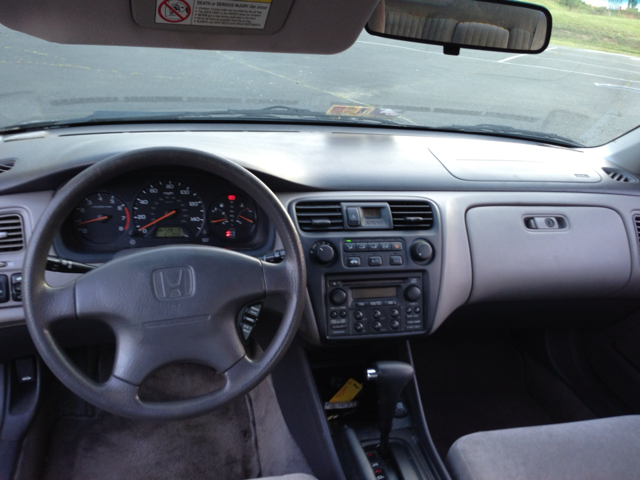 1998 Honda Accord ZQ8 LS