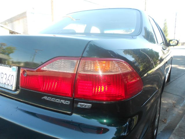 1998 Honda Accord WRX Premium 4-door
