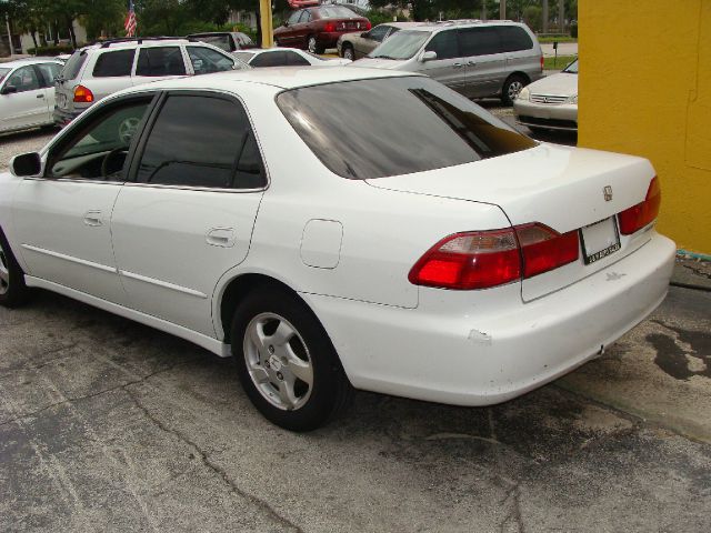 1998 Honda Accord ZQ8 LS