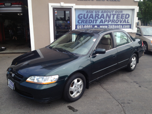 1998 Honda Accord ZQ8 LS