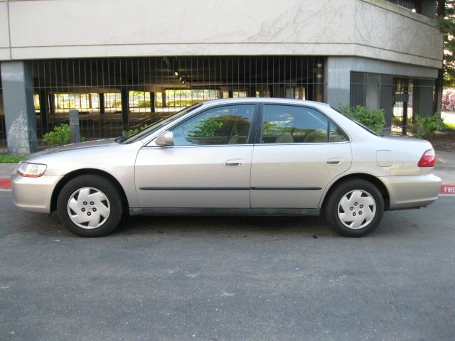 1998 Honda Accord T6 AWD 7-passenger Leather Moonroof