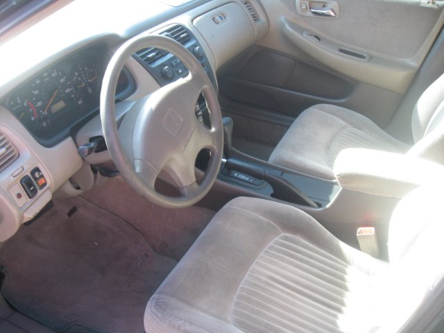 1998 Honda Accord 2dr Supercab 126 WB Sport