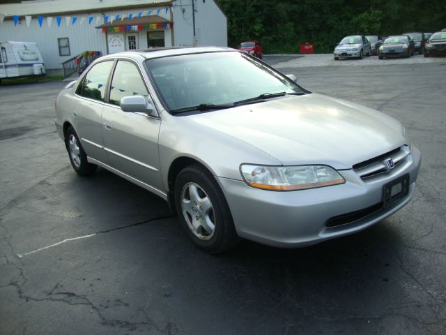 1998 Honda Accord WRX Premium 4-door