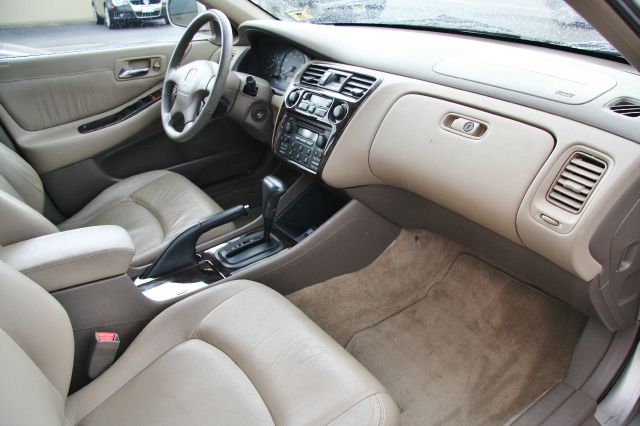 1999 Honda Accord WRX Premium 4-door