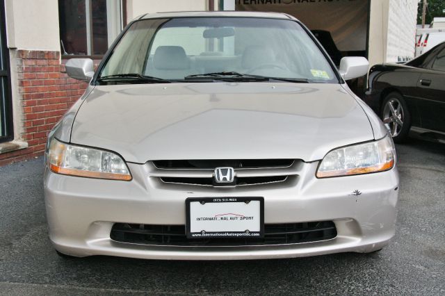 1999 Honda Accord WRX Premium 4-door
