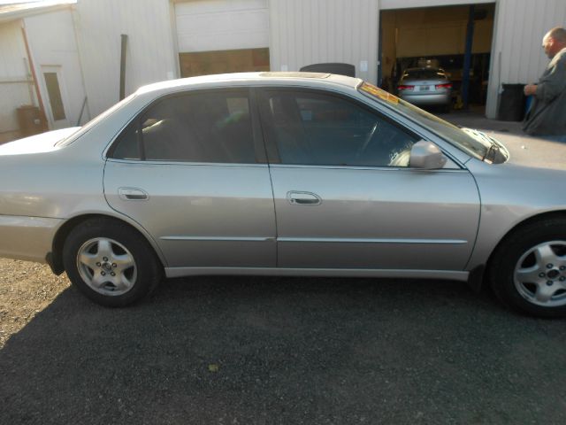 1999 Honda Accord WRX Premium 4-door