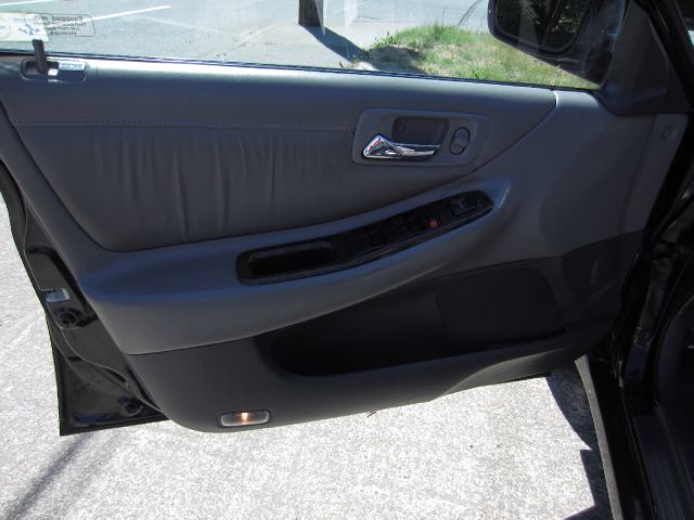 1999 Honda Accord WRX Premium 4-door