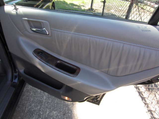 1999 Honda Accord WRX Premium 4-door