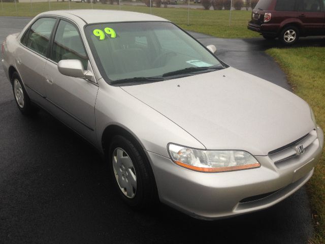 1999 Honda Accord 2dr Supercab 126 WB Sport