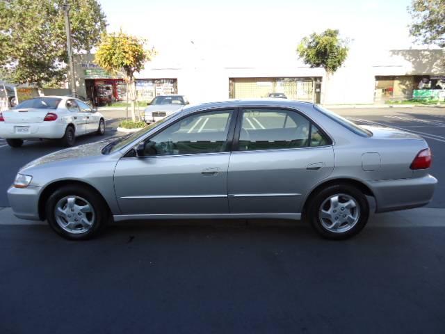 1999 Honda Accord 2.5 I