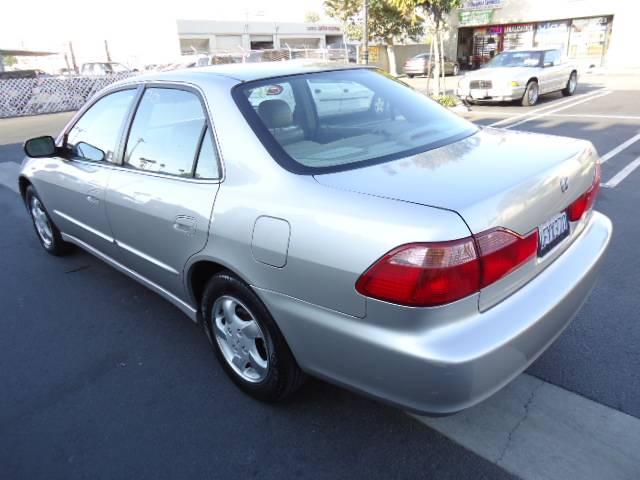 1999 Honda Accord 2.5 I
