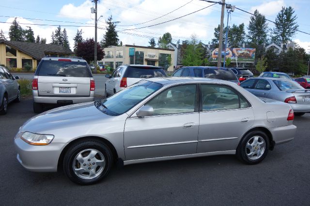 1999 Honda Accord T6 - AWD -navi 7 Passenger