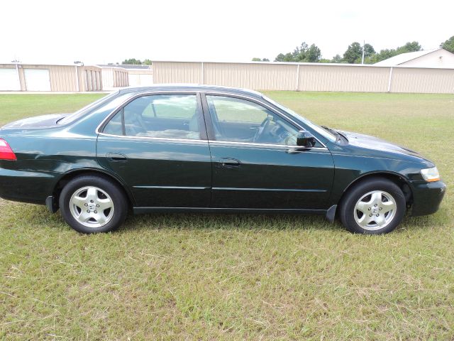 1999 Honda Accord WRX Premium 4-door
