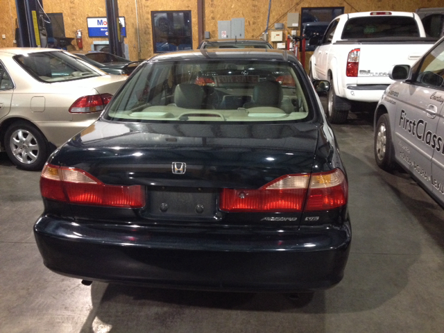1999 Honda Accord LS 2WD