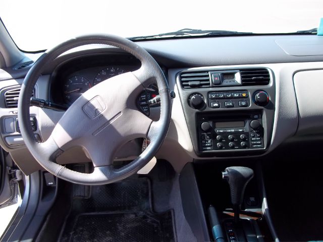 2000 Honda Accord 2.0T Quattro AWD