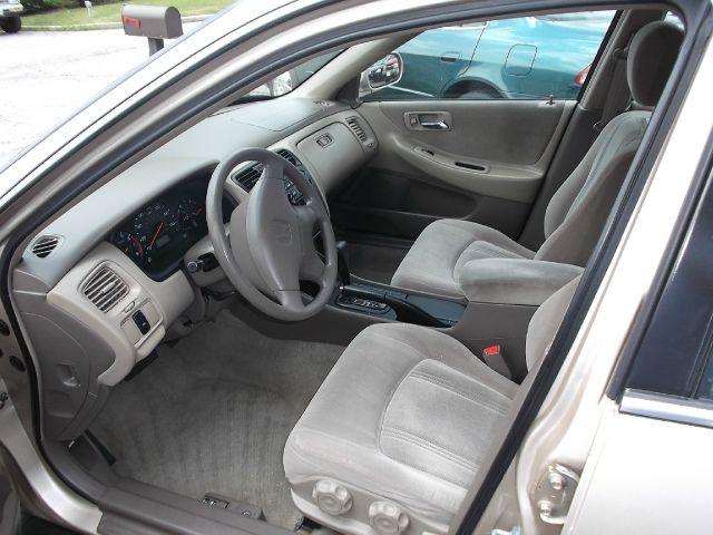 2000 Honda Accord EXT CAB 134.0 WB 2WD LT1