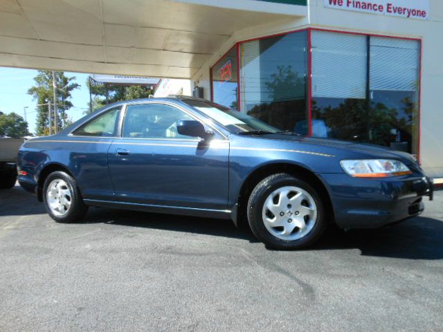 2000 Honda Accord 4DR SE