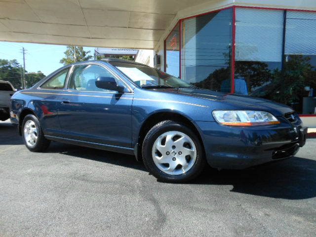 2000 Honda Accord 4DR SE