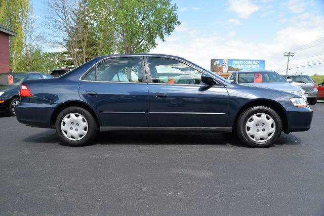 2000 Honda Accord 4DR SE (roof)