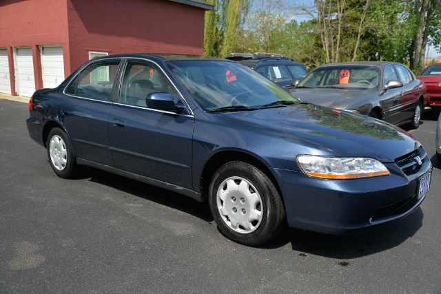 2000 Honda Accord 4DR SE (roof)