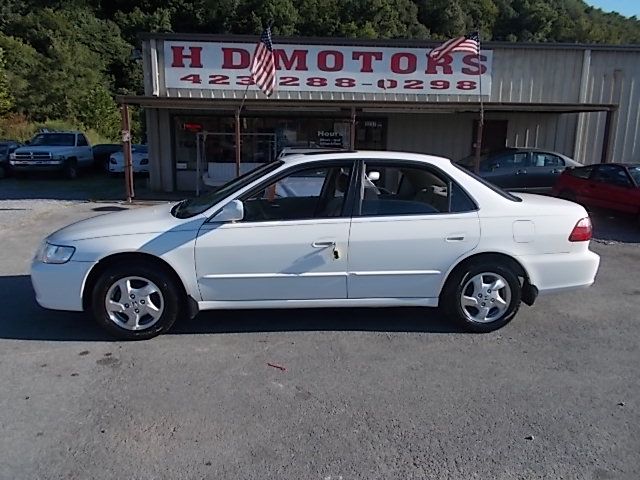 2000 Honda Accord ZQ8 LS