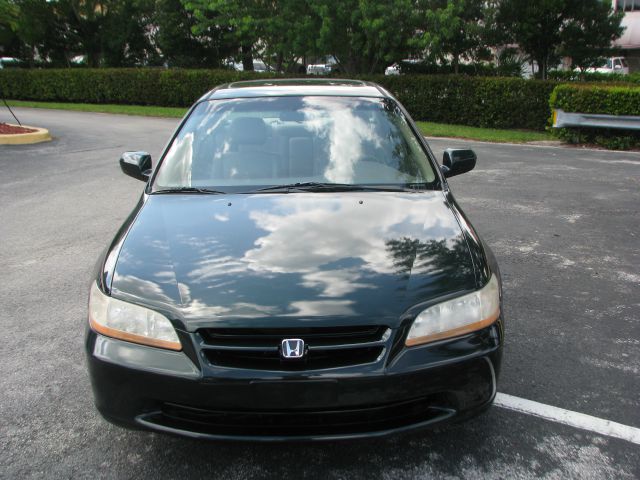 2000 Honda Accord WRX Premium 4-door