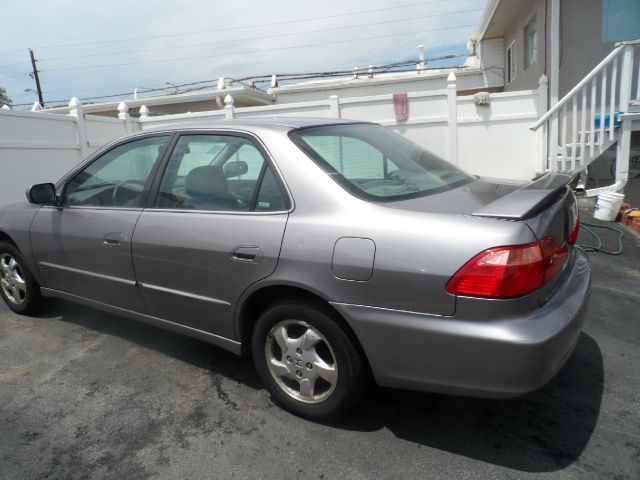 2000 Honda Accord 2.0T Quattro AWD