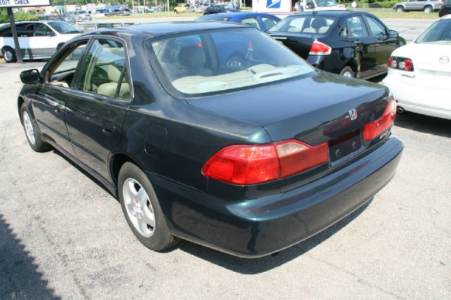 2000 Honda Accord WRX Premium 4-door