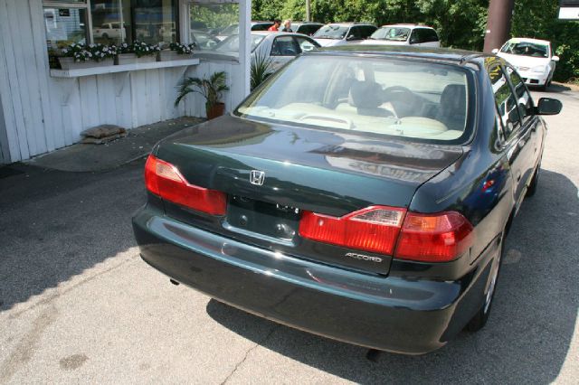 2000 Honda Accord WRX Premium 4-door