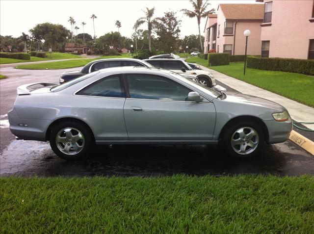 2000 Honda Accord Unknown