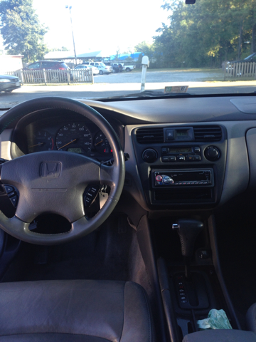 2000 Honda Accord WRX Premium 4-door