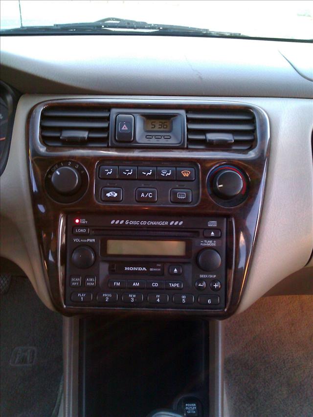 2000 Honda Accord 530 I