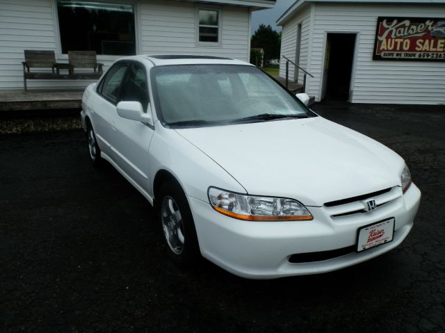 2000 Honda Accord WRX Premium 4-door