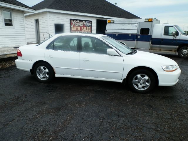 2000 Honda Accord WRX Premium 4-door