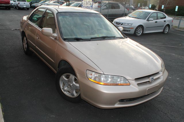 2000 Honda Accord WRX Premium 4-door