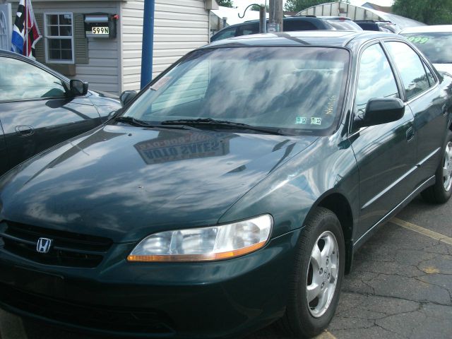2000 Honda Accord ZQ8 LS