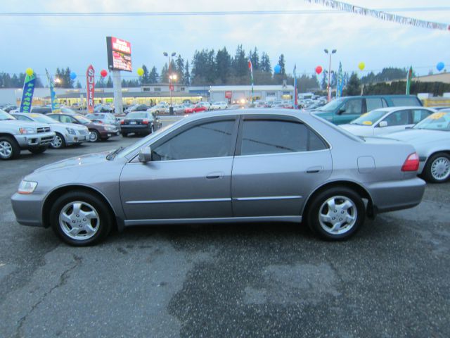 2000 Honda Accord 2.0T Quattro AWD