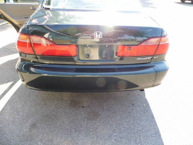 2000 Honda Accord ZQ8 LS