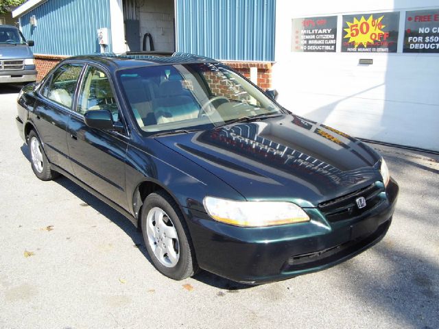 2000 Honda Accord ZQ8 LS