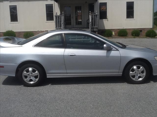 2001 Honda Accord T6 AWD 7-passenger Leather Moonroof