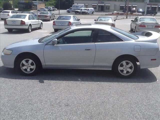 2001 Honda Accord T6 AWD 7-passenger Leather Moonroof